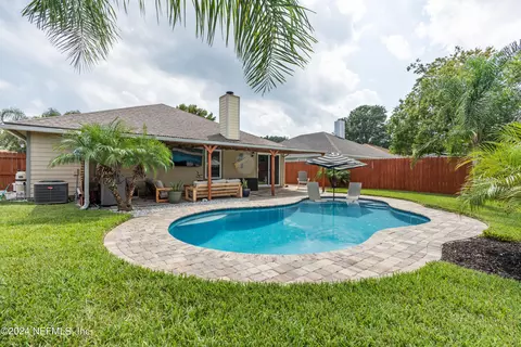 12901 Silver Springs Dr, Jacksonville, FL 32246