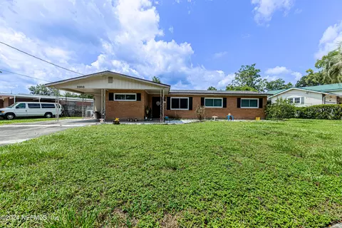 3910 Bogata Dr N, Jacksonville, FL 32210