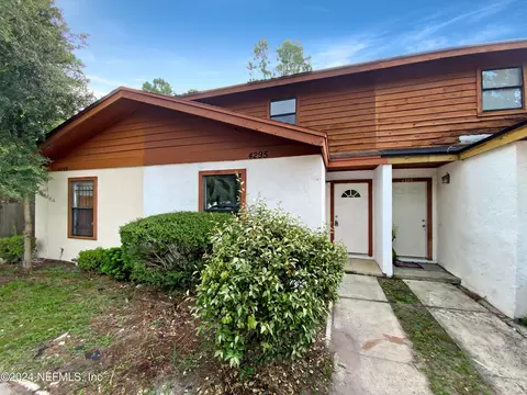 4295 Melissa Ct W, Jacksonville, FL 32210
