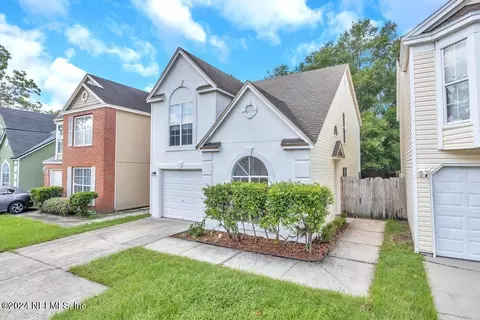 11038 Traci Lynn Dr, Jacksonville, FL 32218