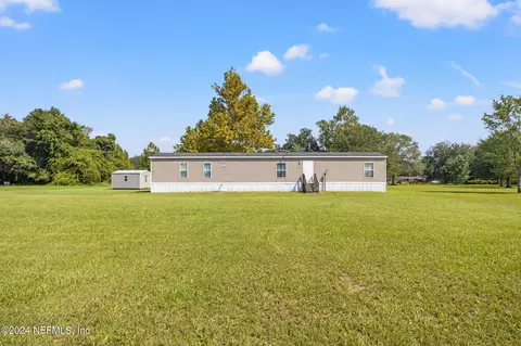 2555 Ruby Dr, Hilliard, FL 32046