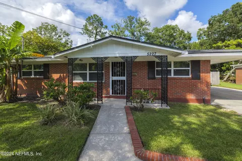5227 Boilard Dr, Jacksonville, FL 32209