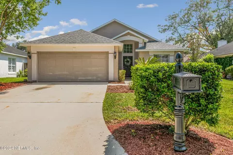 13730 Oak Tree Ter, Jacksonville, FL 32224