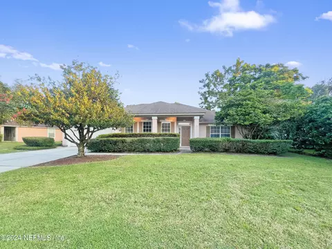 3953 Lake Crest Ter, Middleburg, FL 32068