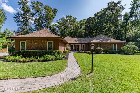 345 Cedar Run Dr, Fleming Island, FL 32003