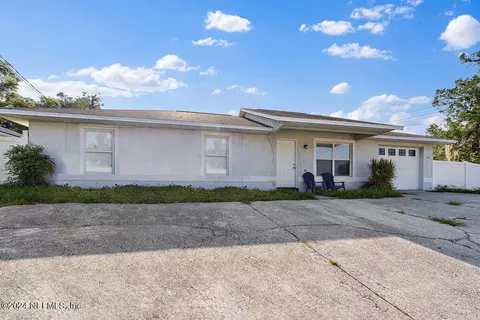 104 Moseley Ave, Palatka, FL 32177