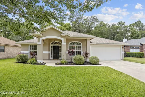 4142 Weathered Pine Ct, Middleburg, FL 32068