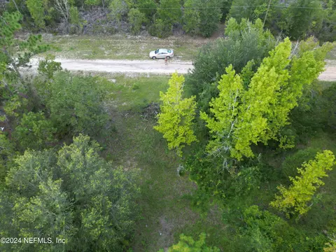 126 16th St, Interlachen, FL 32148 photo 1