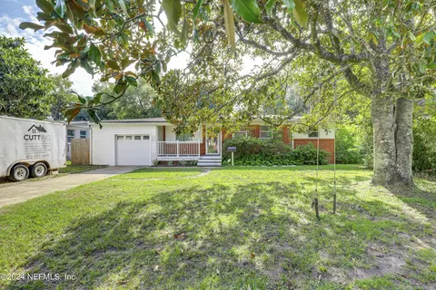 2401 Caladium Rd, Jacksonville, FL 32211