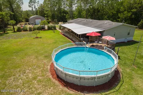 330 Millican Rd, Palatka, FL 32177