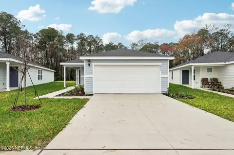 7411 Queensgate Cir, Jacksonville, FL 32219