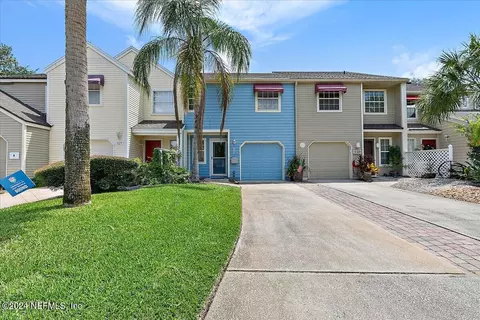 329 Sunrise Cir, Neptune Beach, FL 32266