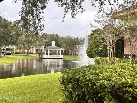 10901 Burnt Mill Rd #804, Jacksonville, FL 32256