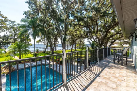 5113 Harvey Grant Rd, Fleming Island, FL 32003