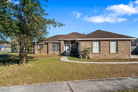 351 Willow Green Dr, Orange Park, FL 32073