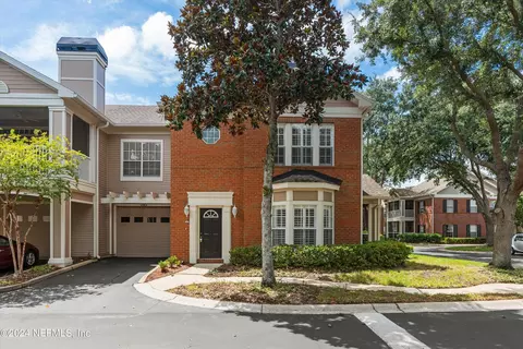 10901 Burnt Mill Rd #303, Jacksonville, FL 32256