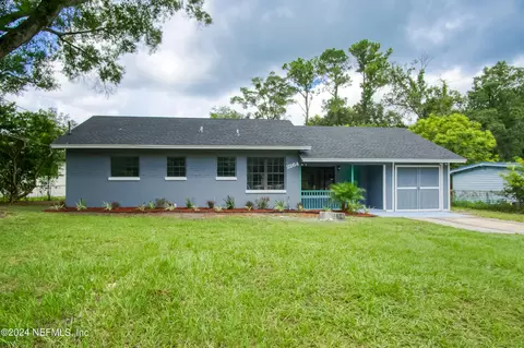 2264 Patou Dr, Jacksonville, FL 32210