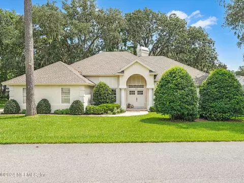 1597 Regatta Dr, Fernandina Beach, FL 32034