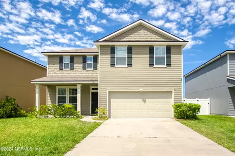 2022 April Oaks Dr, Jacksonville, FL 32221