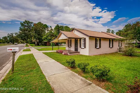 373 6th St, Macclenny, FL 32063
