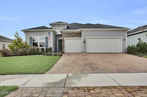 2746 Pointed Leaf Rd, Green Cove Springs, FL 32043