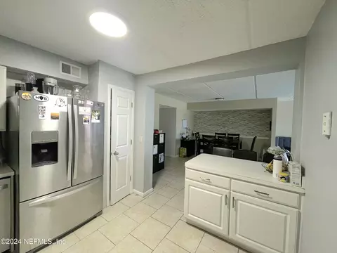 3401 Townsend Blvd #209, Jacksonville, FL 32277