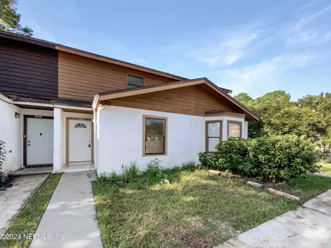 7686 Jana Ln S, Jacksonville, FL 32210
