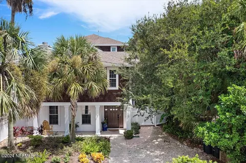 1651 Seminole Rd, Atlantic Beach, FL 32233