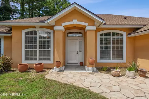 1570 Walnut Creek Dr, Fleming Island, FL 32003