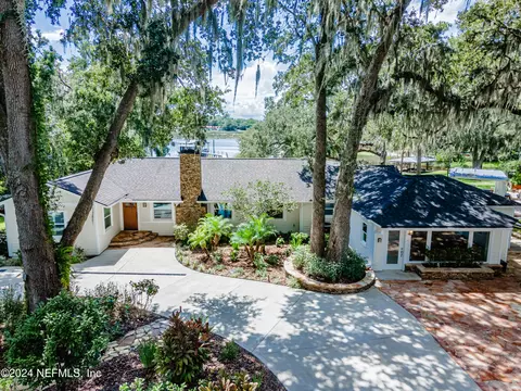 6457 Pottsburg Dr, Jacksonville, FL 32211