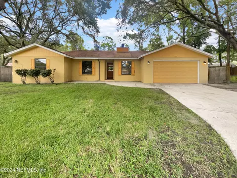 1121 Squirrel Ct, Jacksonville, FL 32218