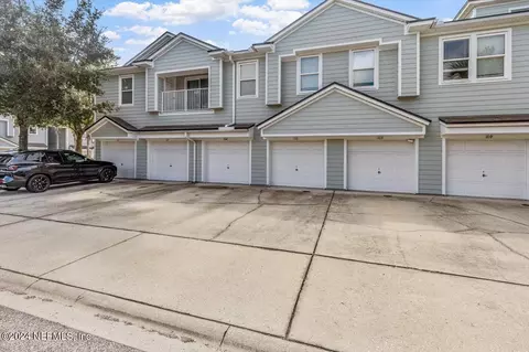 7062 Snowy Canyon Dr #104, Jacksonville, FL 32256