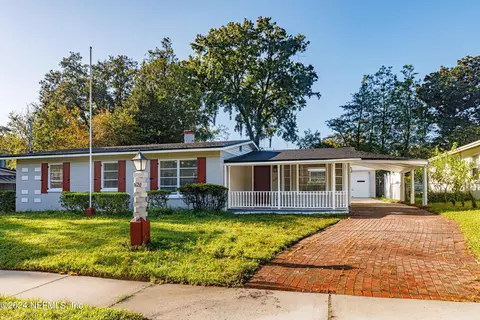 7620 Saddle Rd, Jacksonville, FL 32221