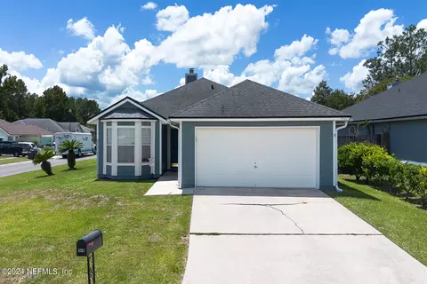 4367 Hanging Moss Dr, Orange Park, FL 32073