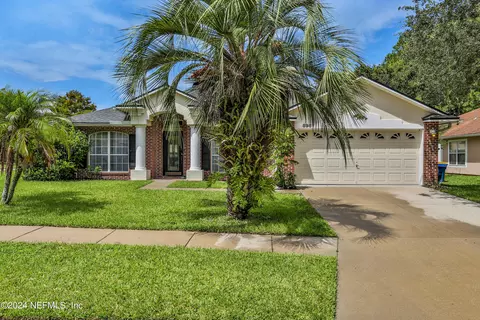 898 Mystic Harbor Dr, Jacksonville, FL 32225