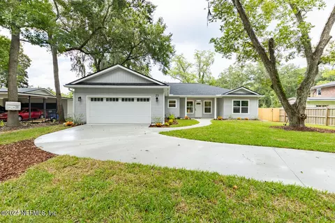 23 River Rd, Orange Park, FL 32073