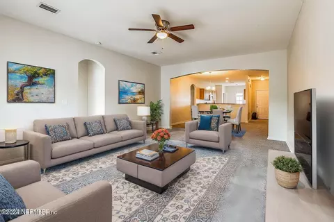 8577 Julia Marie Cir, Jacksonville, FL 32210