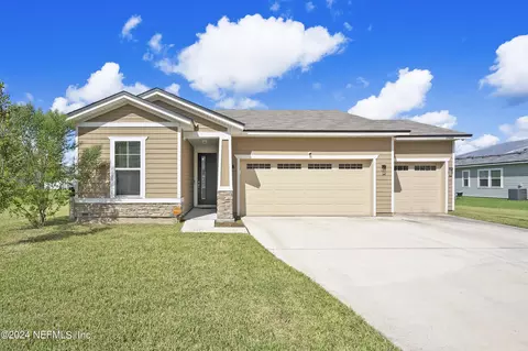 12604 Green Meadow Dr, Jacksonville, FL 32218