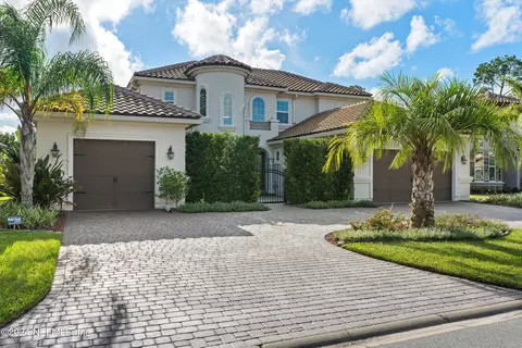 2698 Tartus Dr, Jacksonville, FL 32246