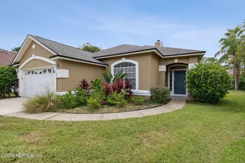 728 Lockwood Ln, Saint Johns, FL 32259