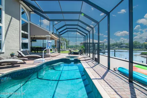4510 Coquina Dr, Jacksonville East, FL 32250
