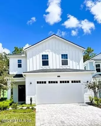 174 Zephyr Dr, Saint Johns, FL 32259