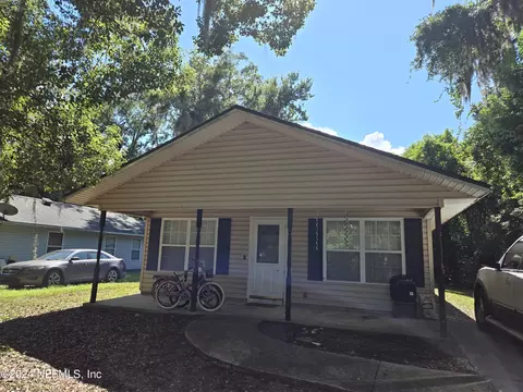 319 Palm St, Green Cove Springs, FL 32043