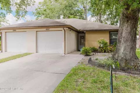 5557 Pinebay Cir N, Jacksonville, FL 32244