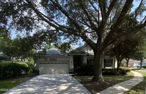 329 Stokes Creek Dr, Saint Augustine, FL 32095