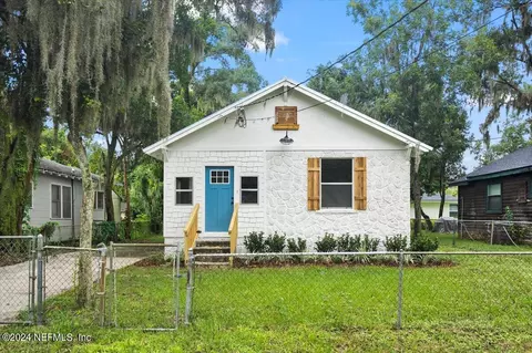 9162 Madison Ave, Jacksonville, FL 32208