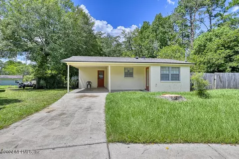 8437 Barracuda Rd, Jacksonville, FL 32244