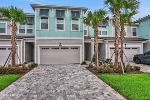 14151 Pier Ln, Jacksonville, FL 32224