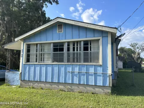 1511 Bronson St, Palatka, FL 32177