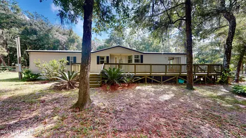 318 Keown Ave, Pomona Park, FL 32181